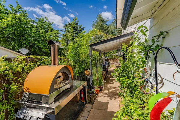 $575,000 | 2 Vista Court, Sutter Creek, CA 95685