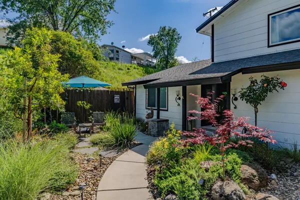 $575,000 | 2 Vista Court, Sutter Creek, CA 95685