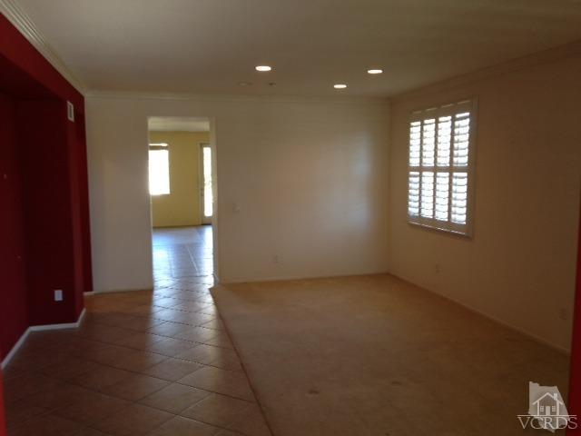 1033 Bancal Way Oxnard, CA 93036 - Photo 3 of 21 Additional Photo