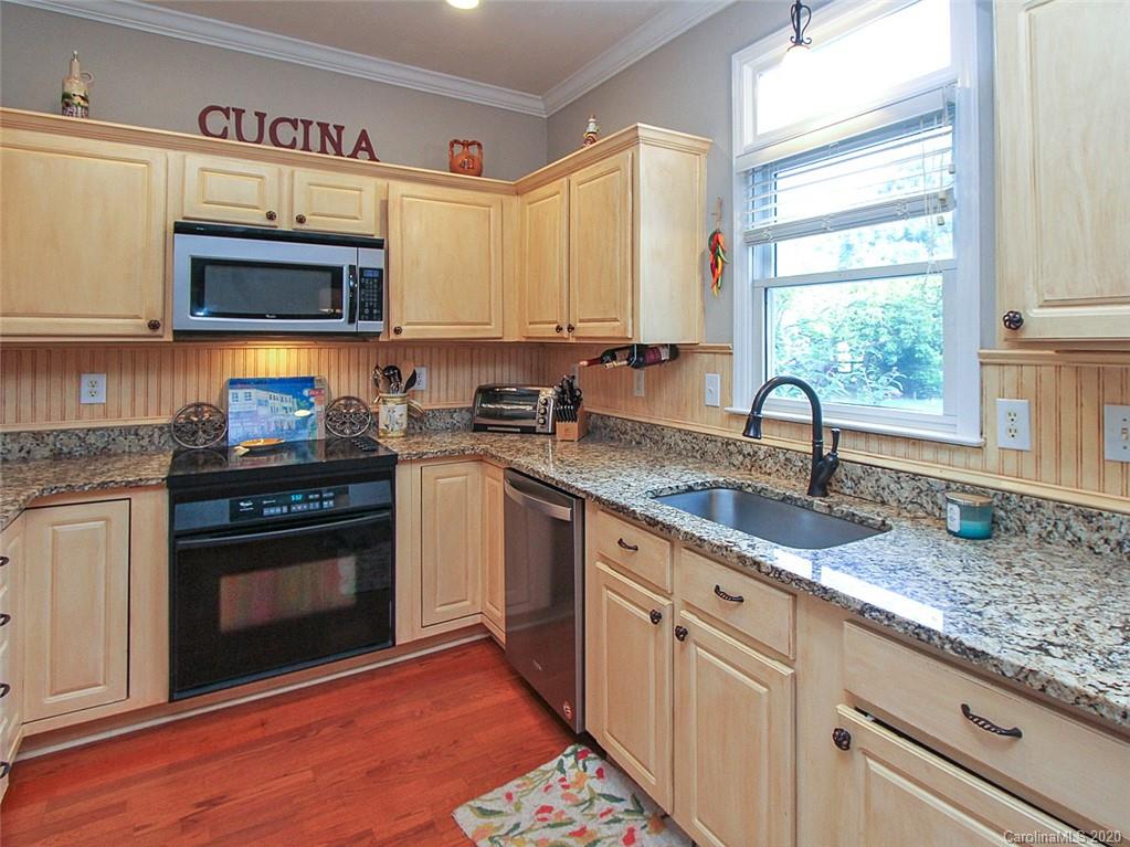 689 Highland Ridge Road Mooresville, NC 28115 - Photo 5 of 32 Gallery Image 5