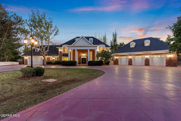 $899,000 | 624 Mt Cristo Rey Lane, El Paso, TX 79922