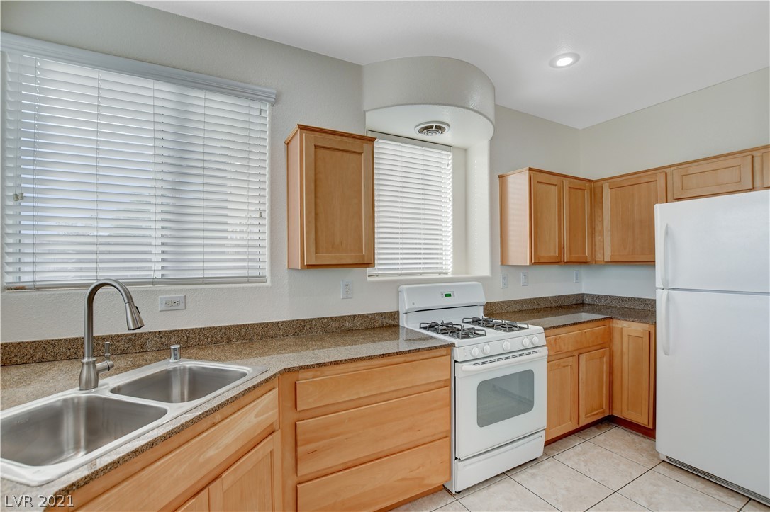 465 Foster Springs Road Las Vegas, NV 89148 - Photo 19 of 42 Gallery Image 19