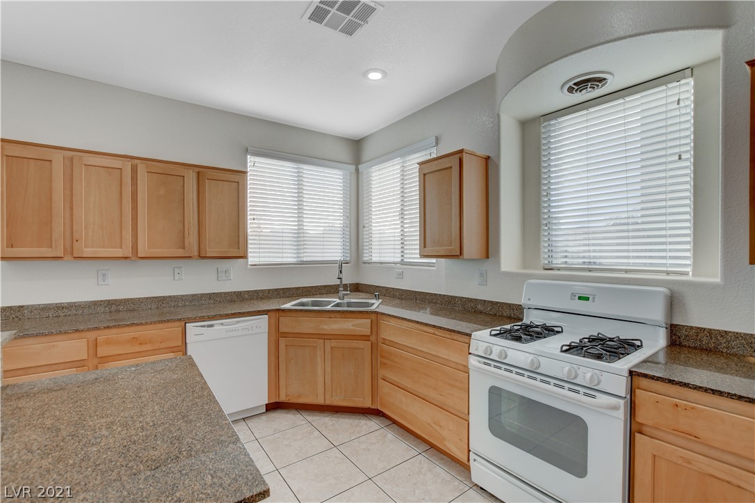 465 Foster Springs Road Las Vegas, NV 89148 - Photo 20 of 42 Gallery Image 20