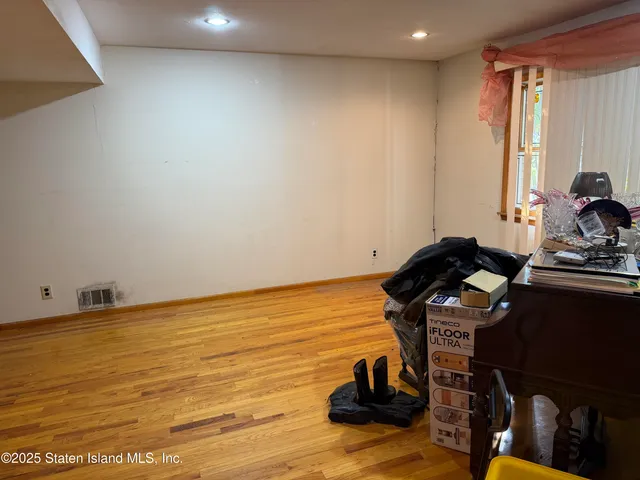 $1,649,000 | 19 Woodlawn Avenue | Grasmere