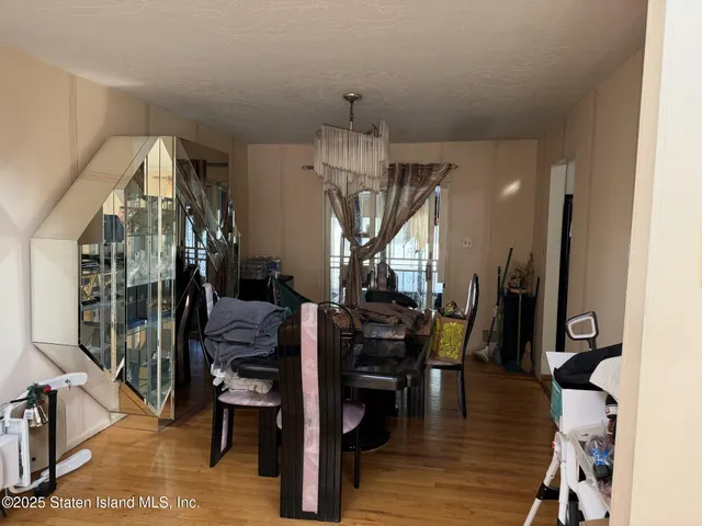 $1,649,000 | 19 Woodlawn Avenue | Grasmere