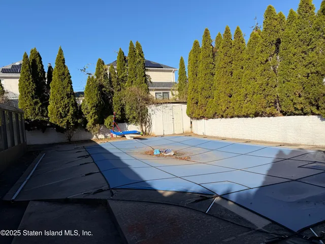 $1,649,000 | 19 Woodlawn Avenue | Grasmere