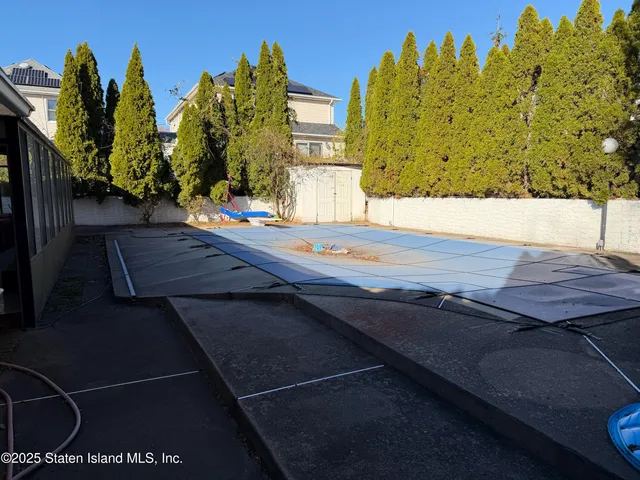 $1,649,000 | 19 Woodlawn Avenue | Grasmere