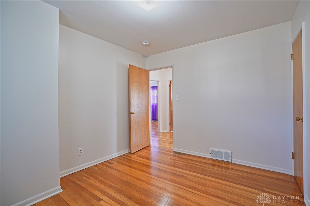 225 Spinning Road Dayton, OH 45431 - Photo 12 of 43 Gallery Image 12
