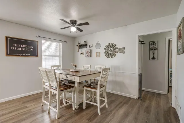 $279,900 | 301 Lena Lane, Burleson, TX 76028