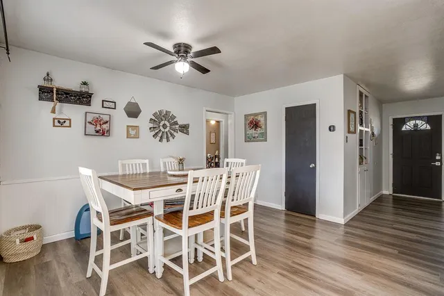 $279,900 | 301 Lena Lane, Burleson, TX 76028