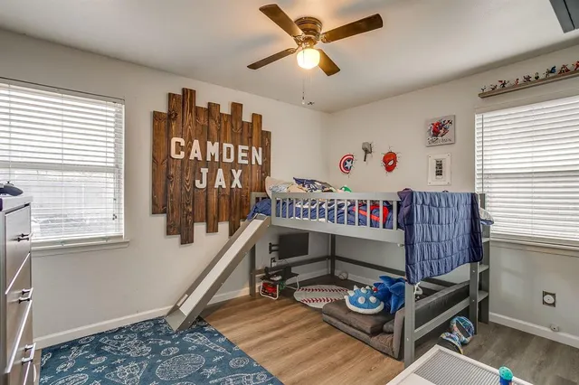 $279,900 | 301 Lena Lane, Burleson, TX 76028