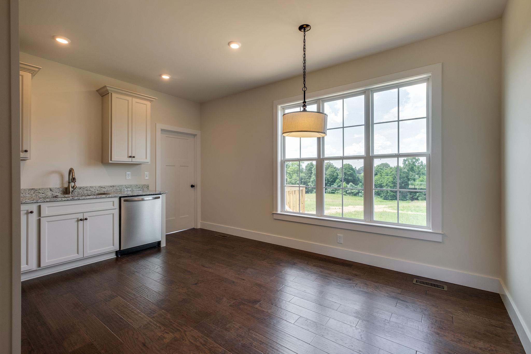 ON TREND Interior Colors (Farm House White Interior Paint & Soft Colors)