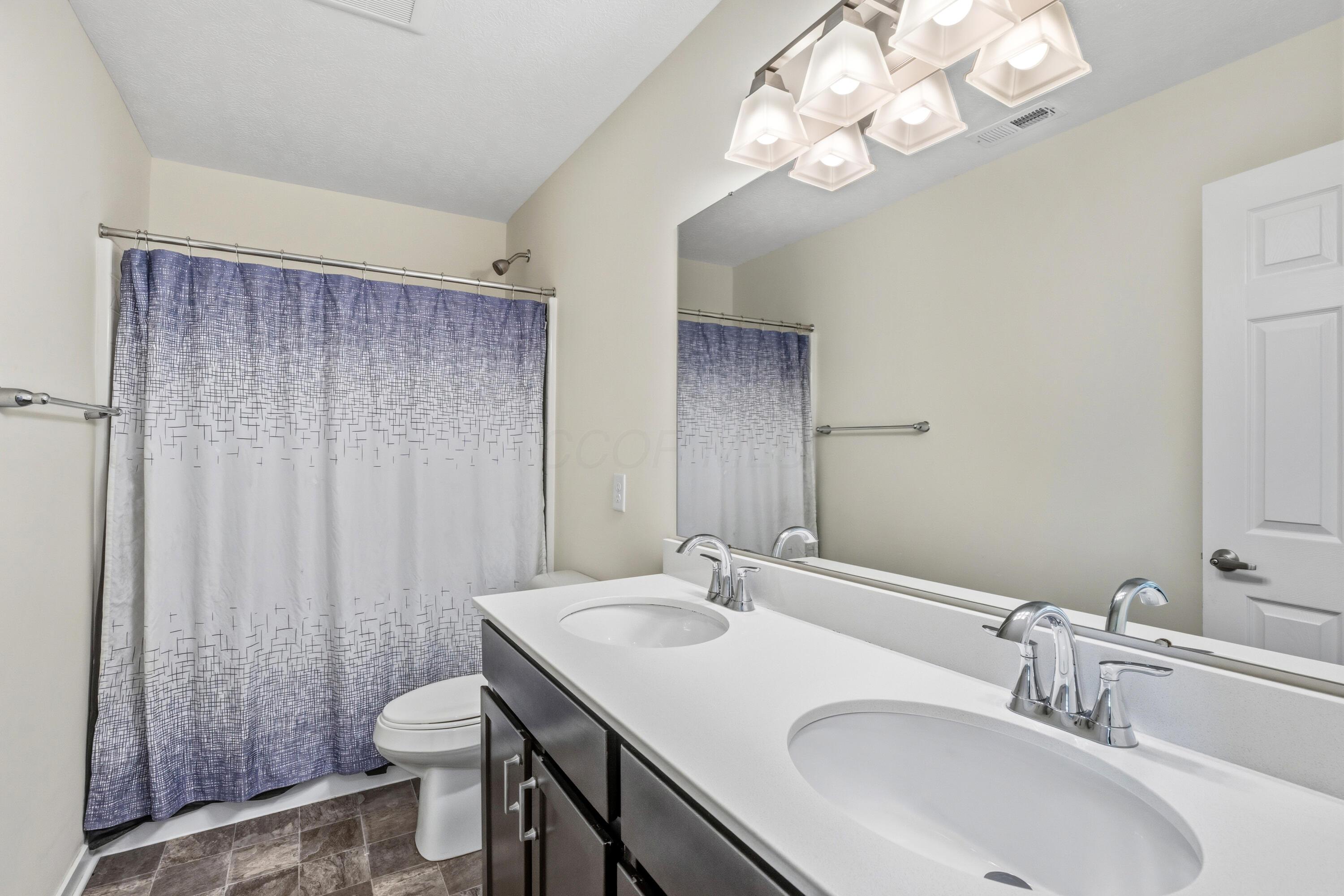 6007 Bears Run Road Columbus, OH 43232 - Photo 20 of 28 AF1A6392