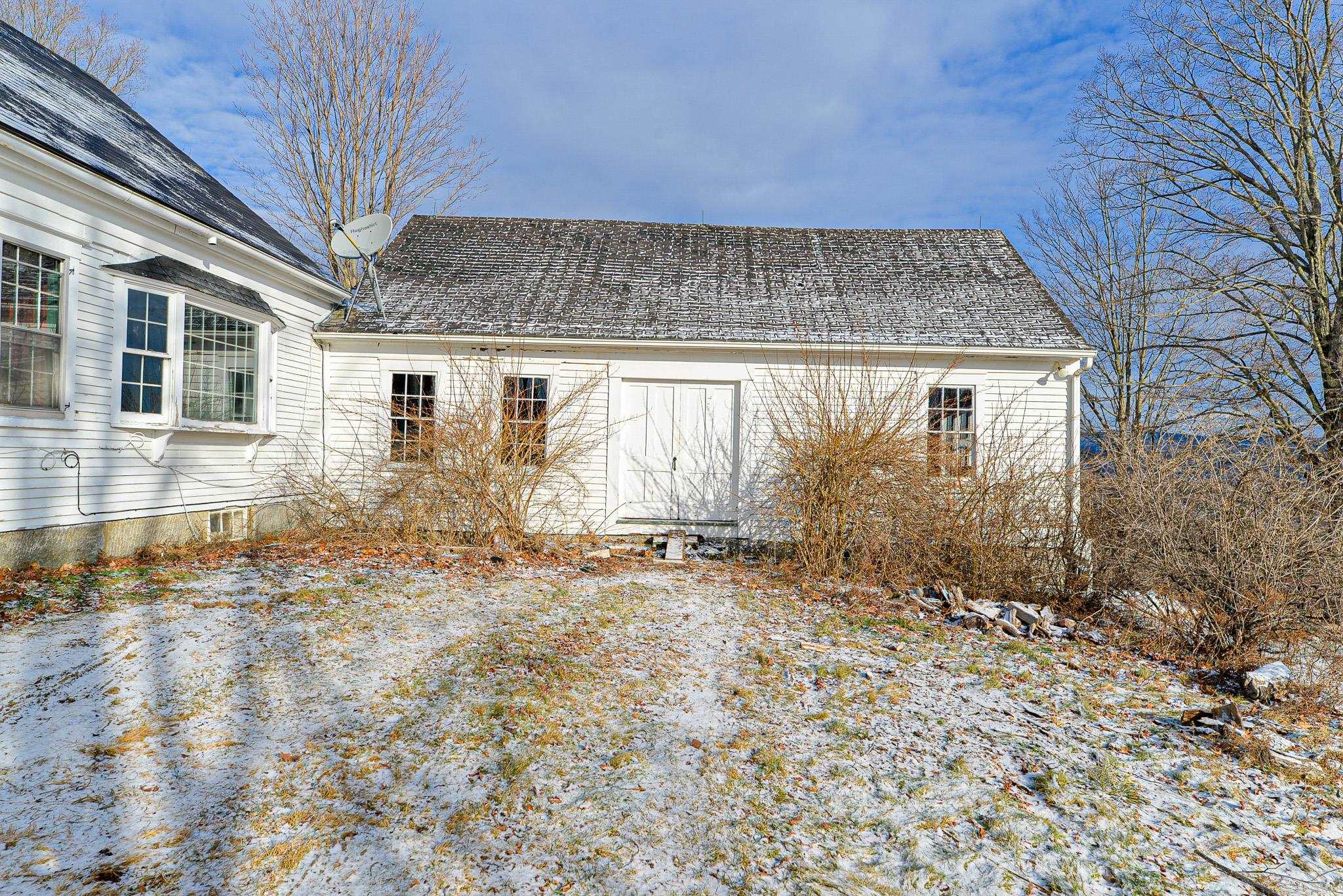 666 Middle Route Gilmanton, NH 03237 - Photo 7 of 40