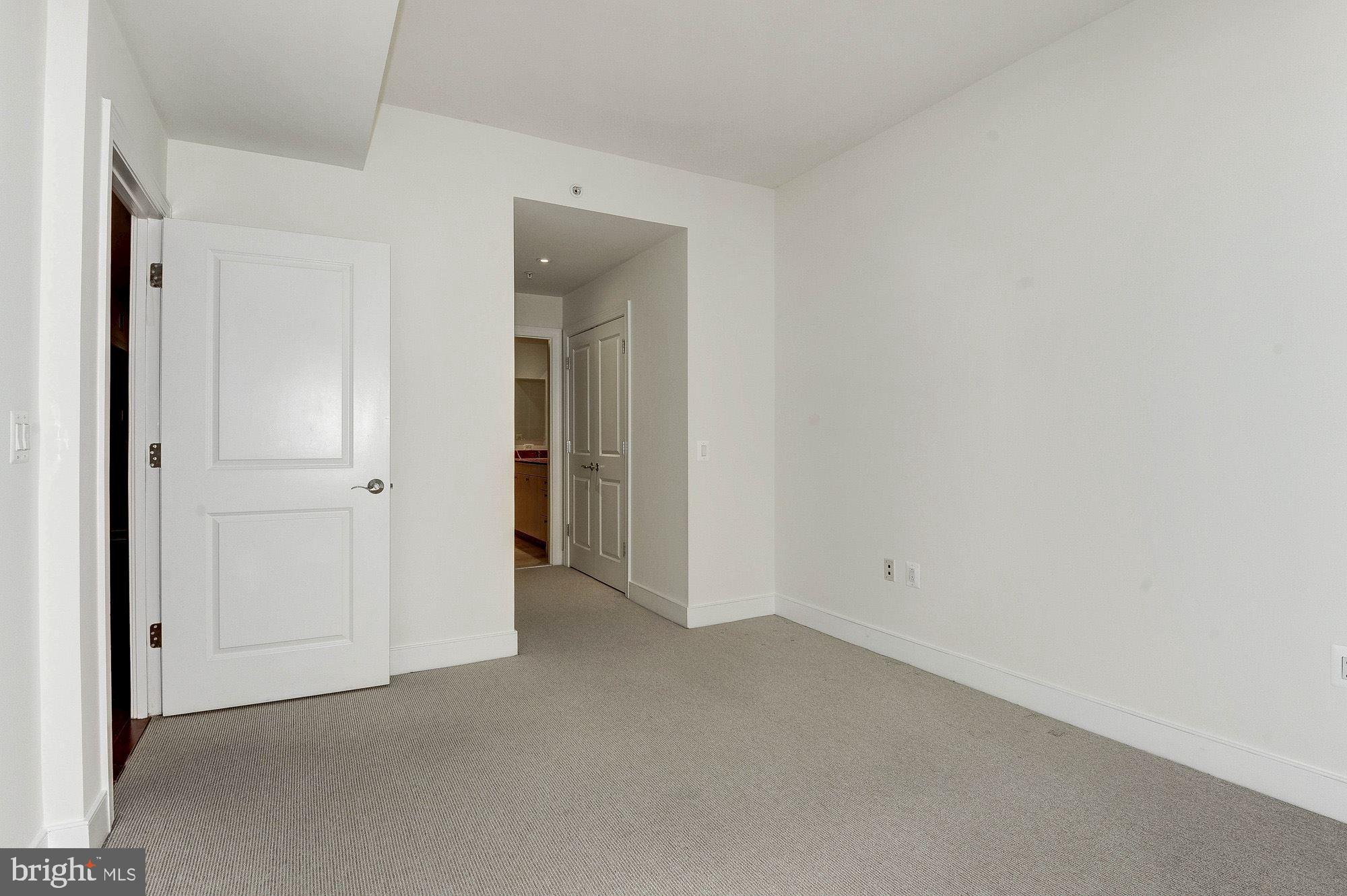 2425 L Street Northwest, Unit 635 Washington, DC 20037 - Photo 18 of 38 Bedroom accommodates Queen size suite
