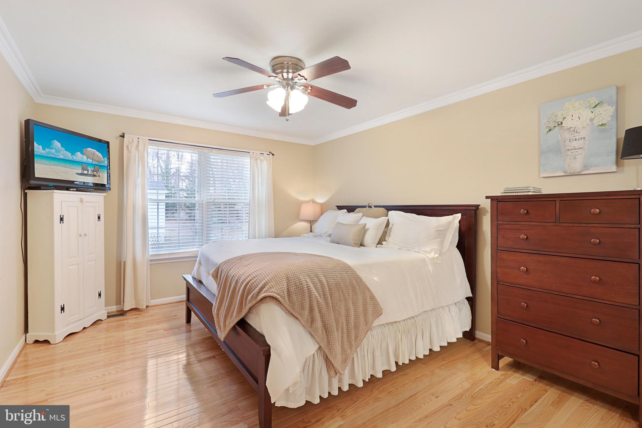 7388 Kennedy Road Nokesville, VA 20181 - Photo 14 of 41 master bedroom