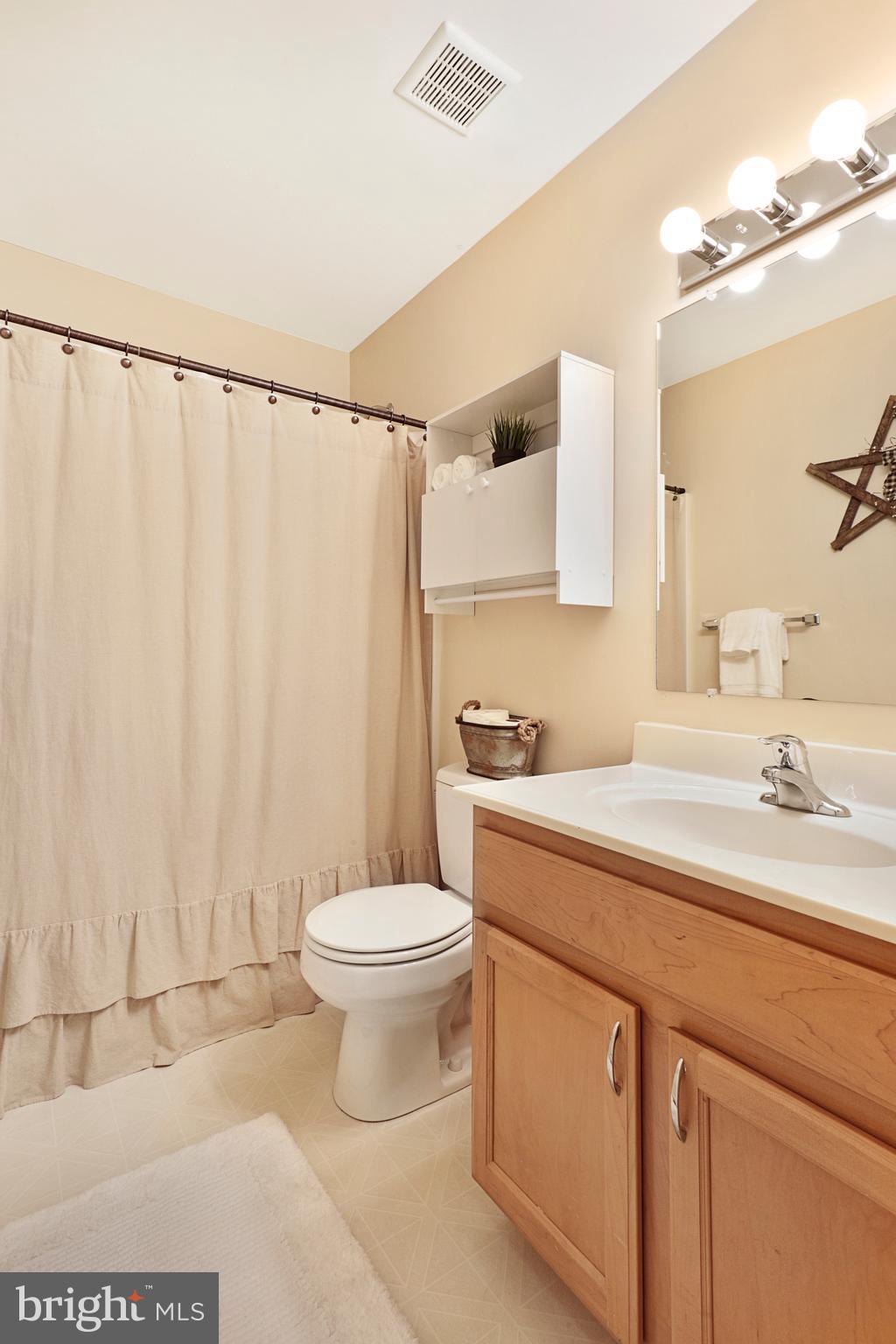 7388 Kennedy Road Nokesville, VA 20181 - Photo 23 of 41 main level bathroom