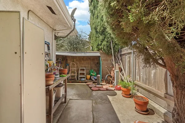 $589,000 | 1909 West Vine Street, Lodi, CA 95242