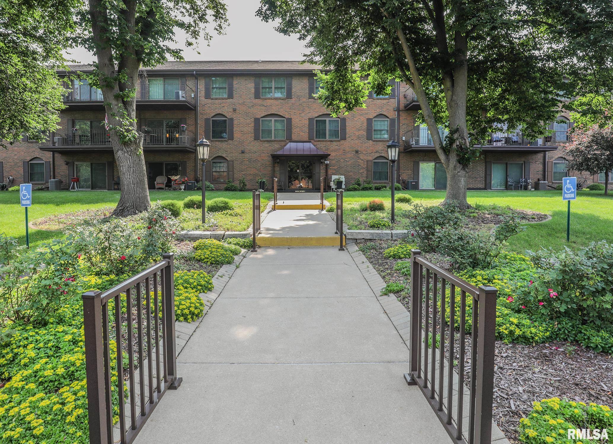 1360 Kimberly Ridge Road, Unit 313 Bettendorf, IA 52722 - Photo 1 of 38 Gallery Image 1