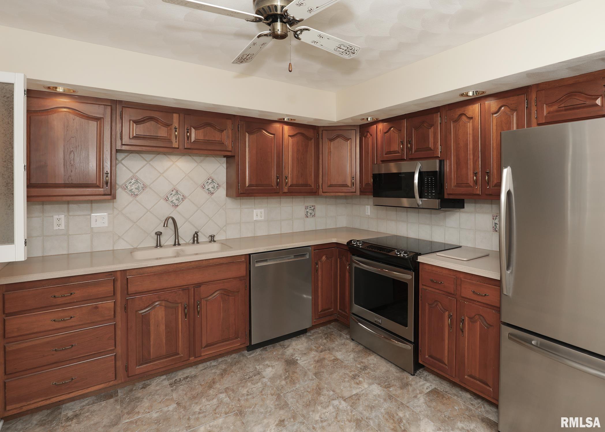 1360 Kimberly Ridge Road, Unit 313 Bettendorf, IA 52722 - Photo 21 of 38 Gallery Image 21