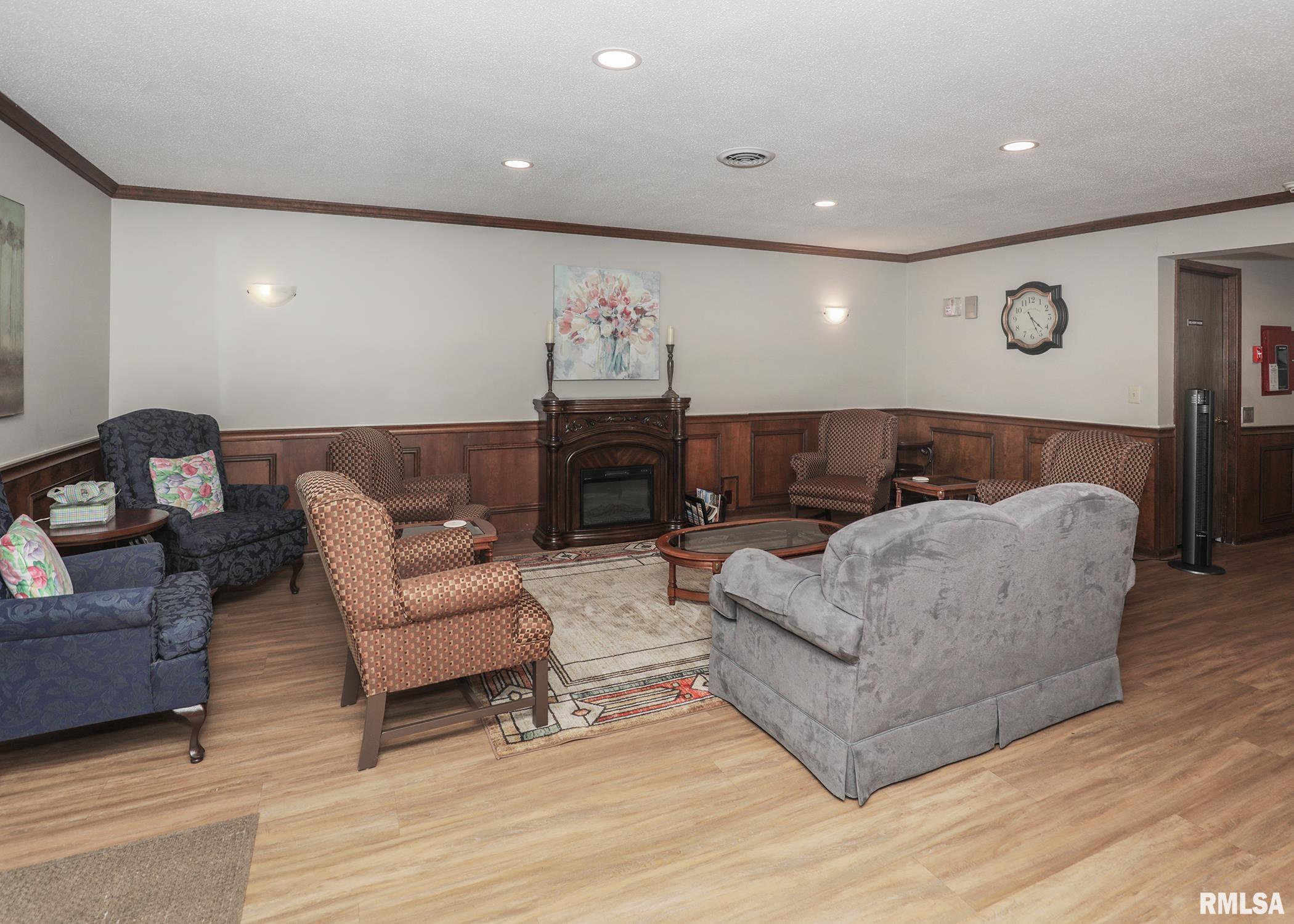 1360 Kimberly Ridge Road, Unit 313 Bettendorf, IA 52722 - Photo 3 of 38 Gallery Image 3