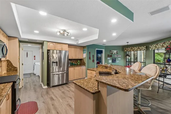 $650,000 | 1661 Woodridge Court, Lutz, FL 33559