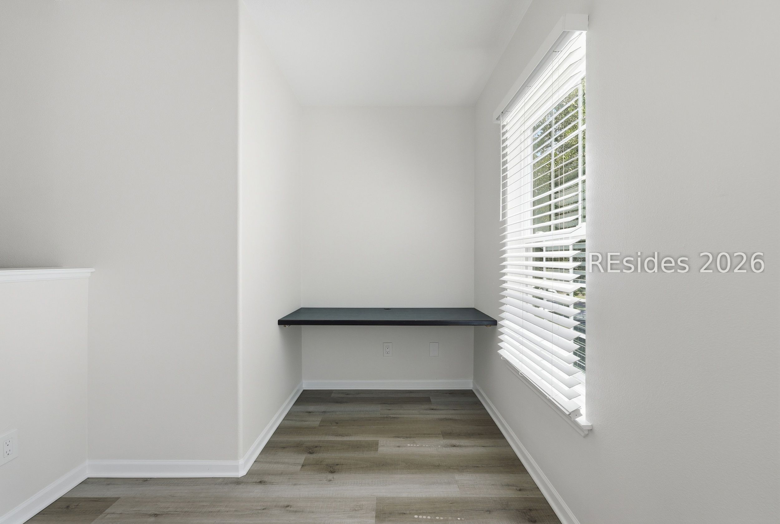 897 Fording Island Road, Unit 1303 Bluffton, SC 29910 - Photo 24 of 48 Perfect home office nook.