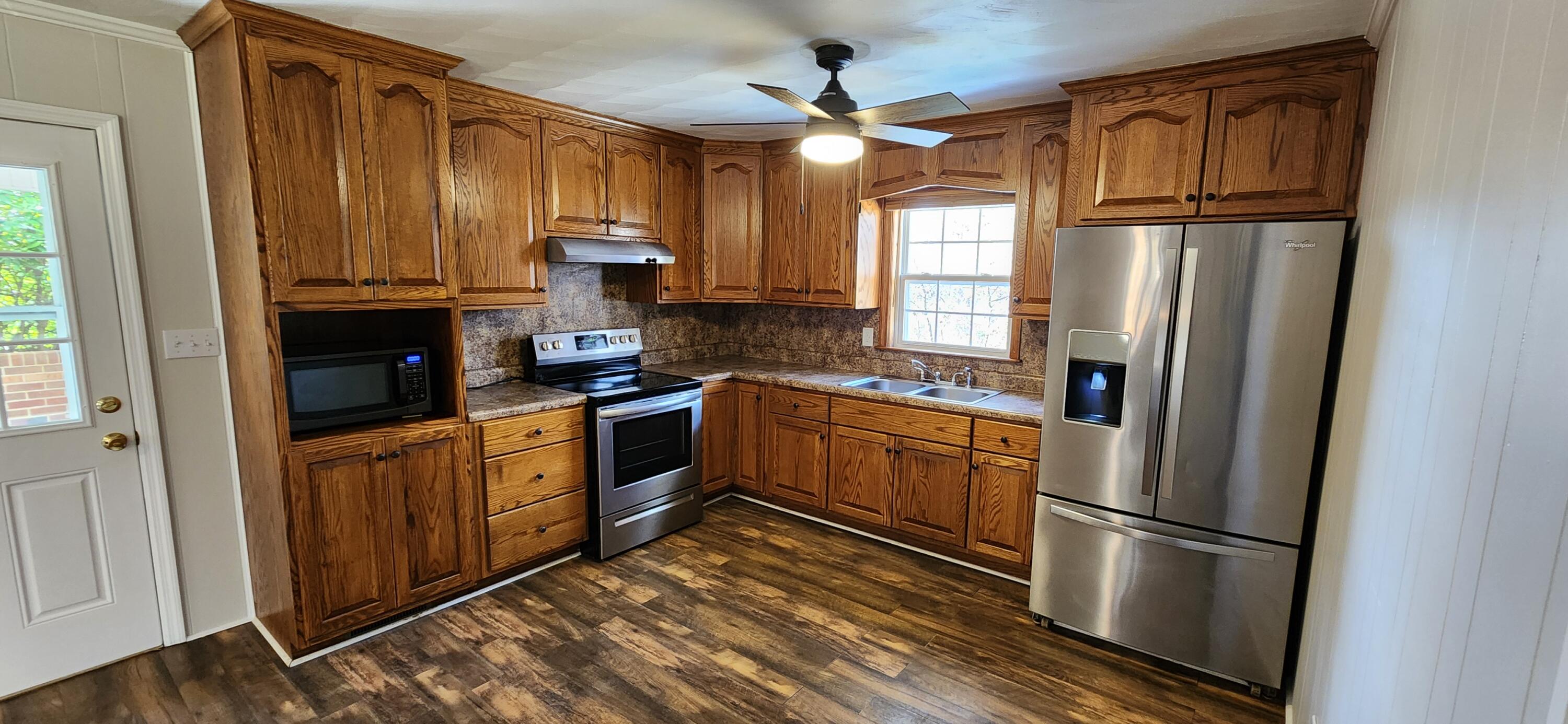 3359 Doe Run Road Rocky Mount, VA 24151 - Photo 5 of 24 20241106_132053