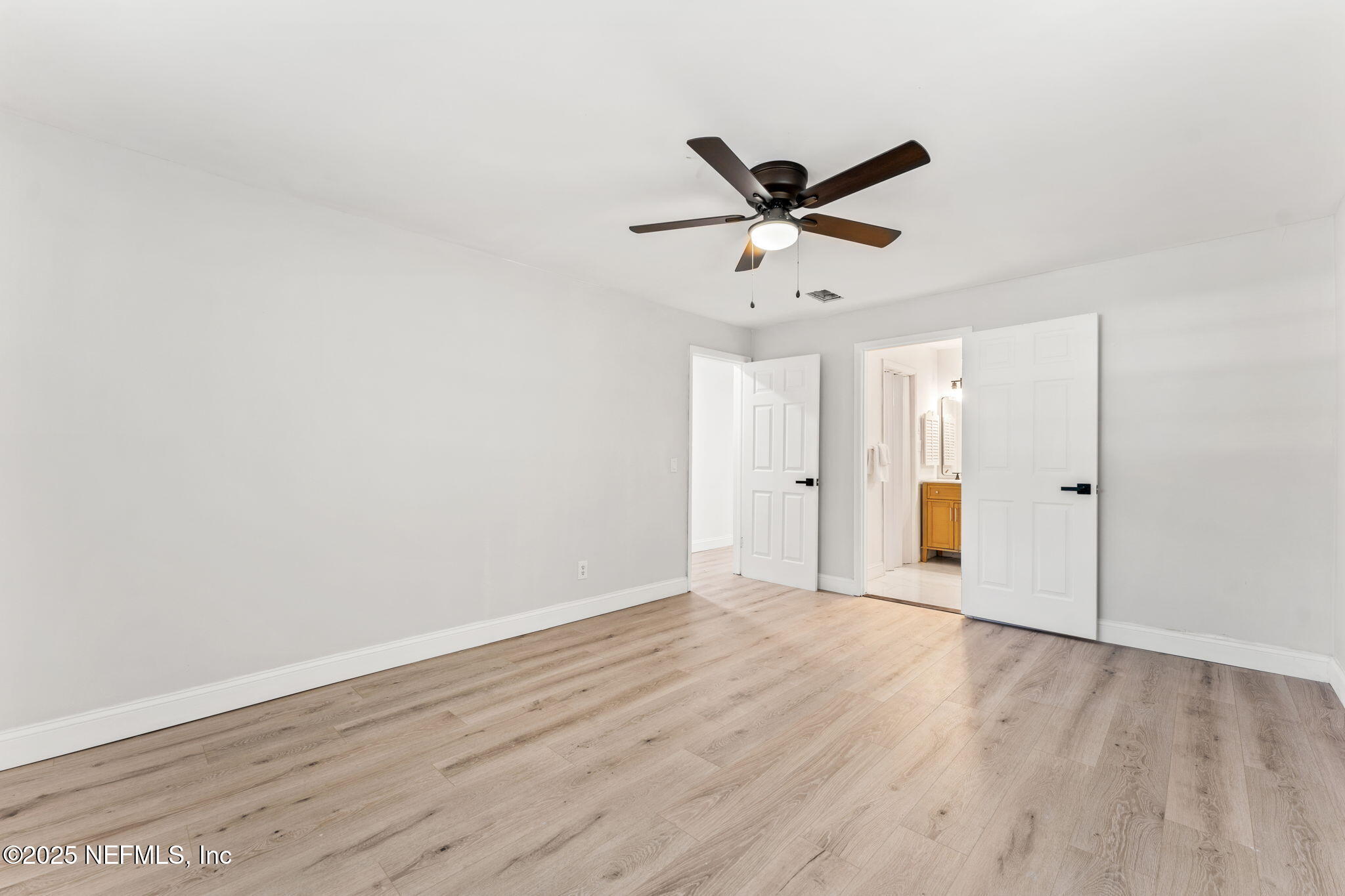 6211 Firestone Road Jacksonville, FL 32244 - Photo 26 of 41 a view of an empty room