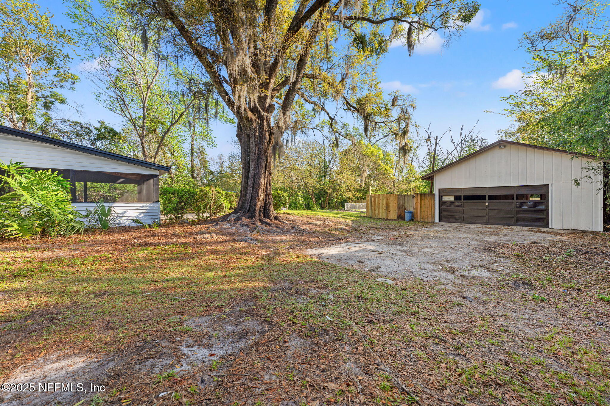 6211 Firestone Road Jacksonville, FL 32244 - Photo 30 of 41 29-web-or-mls-DSC08801