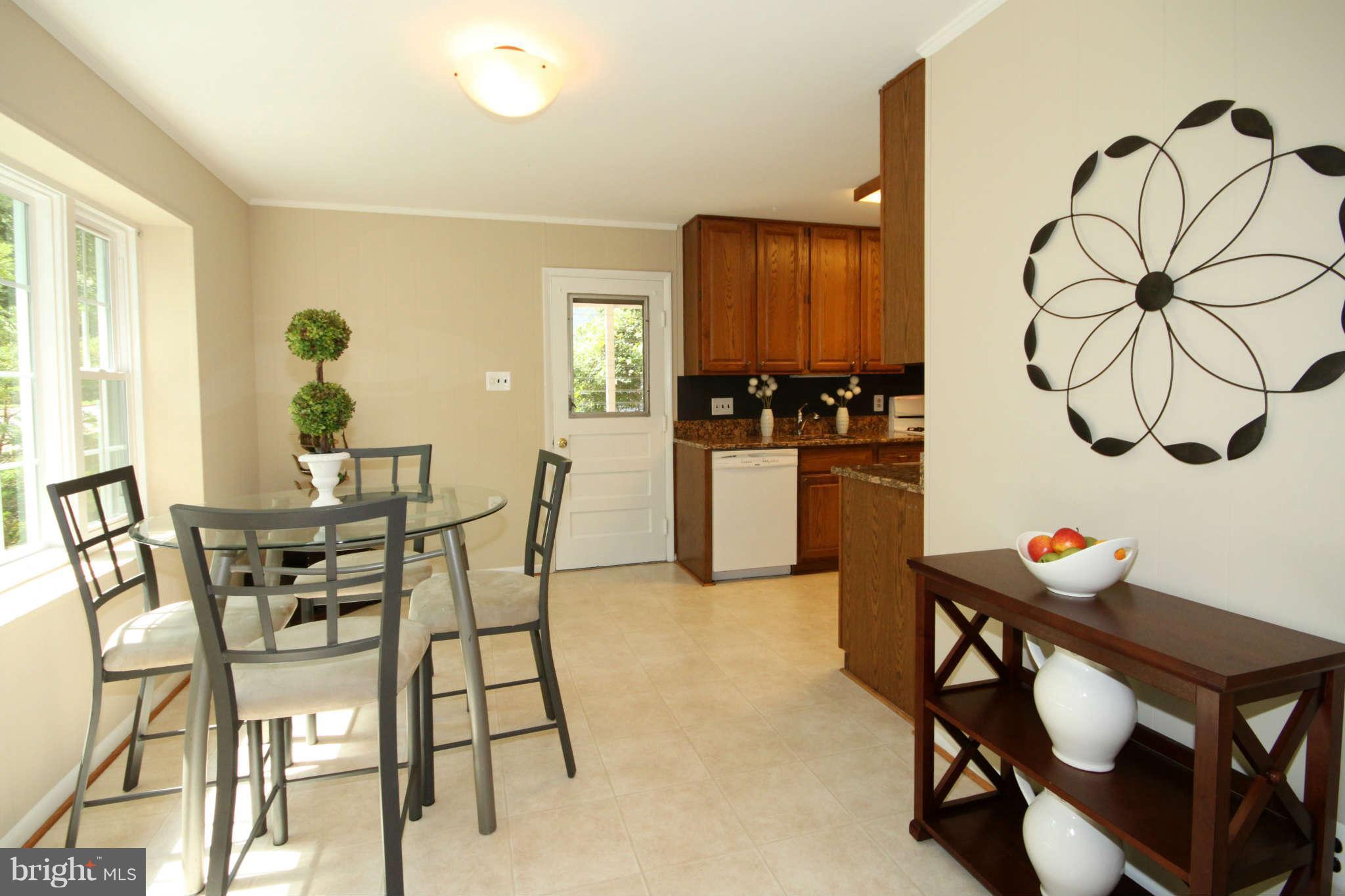 5509 Ravenel Lane Springfield, VA 22151 - Photo 11 of 30 Interior General