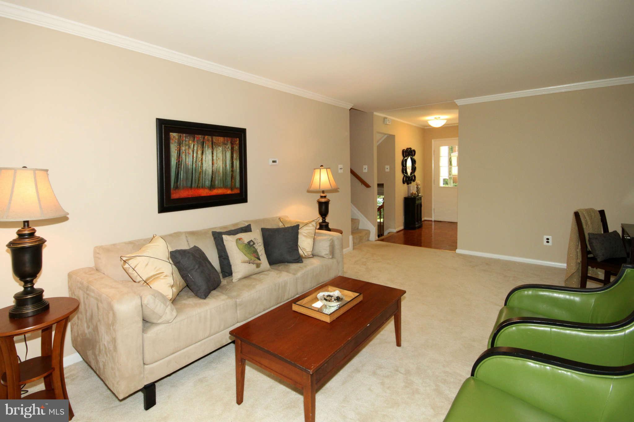 5509 Ravenel Lane Springfield, VA 22151 - Photo 4 of 30 Living Room