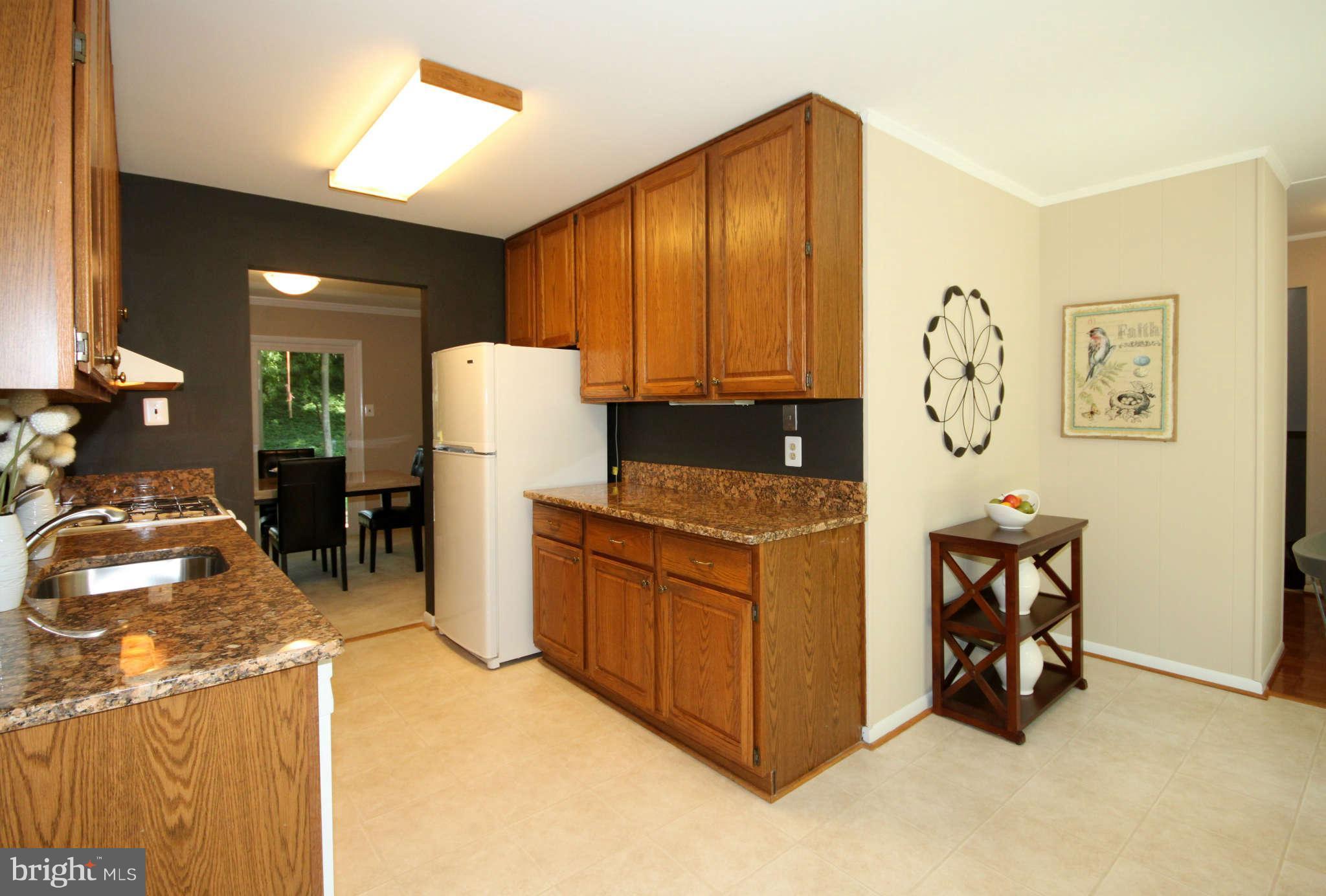 5509 Ravenel Lane Springfield, VA 22151 - Photo 10 of 30 Kitchen