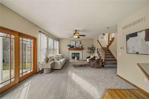 $420,000 | 15315 West 150th Street, Olathe, KS 66062