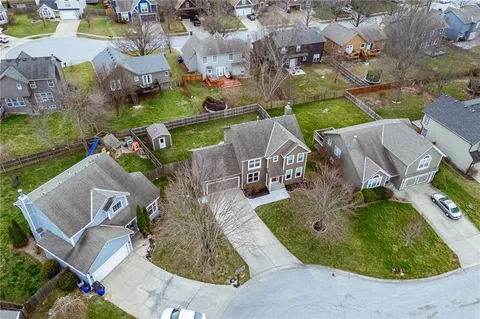 $420,000 | 15315 West 150th Street, Olathe, KS 66062