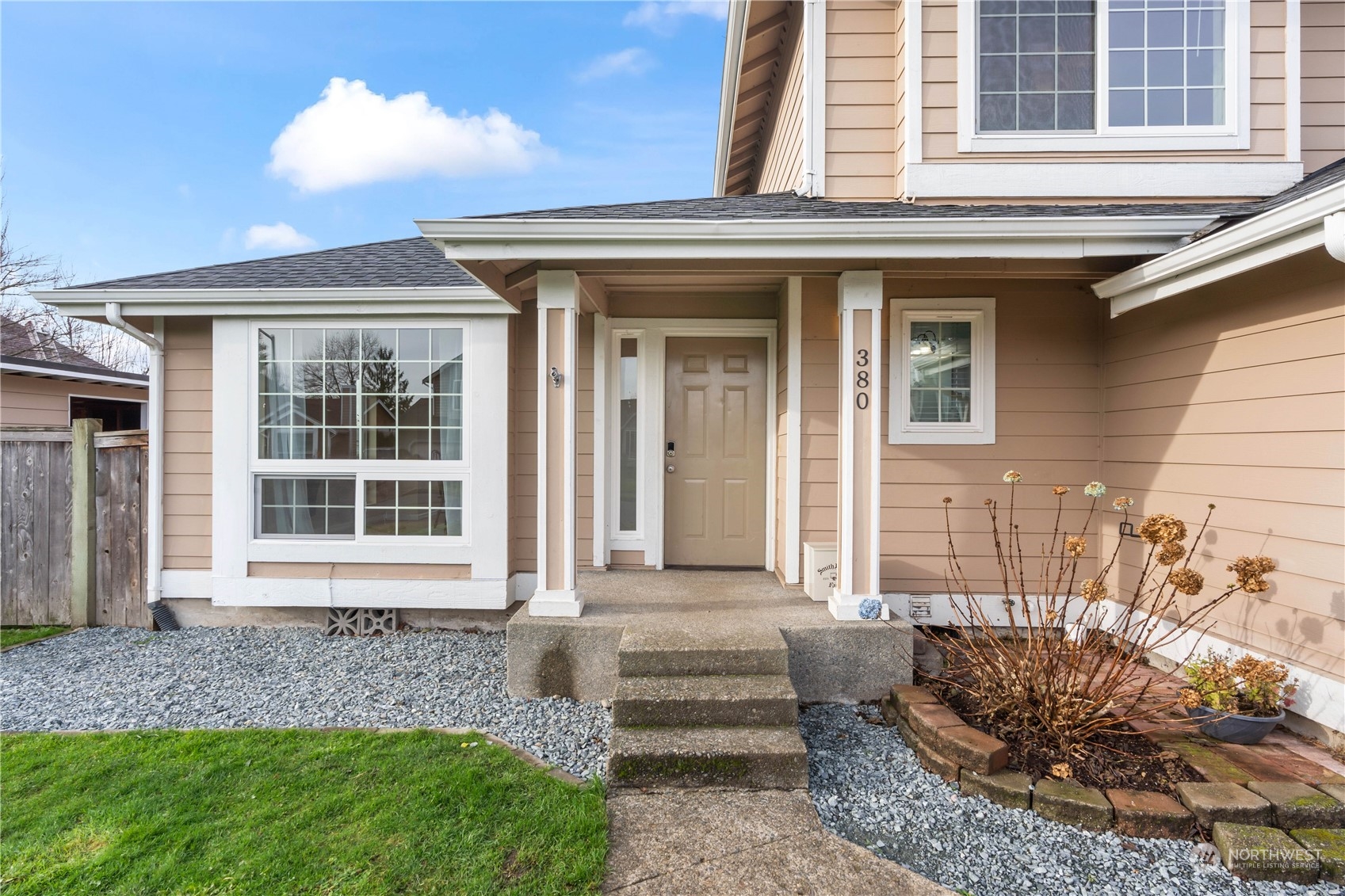 380 Randall Place Enumclaw, WA 98022 - Photo 5 of 38