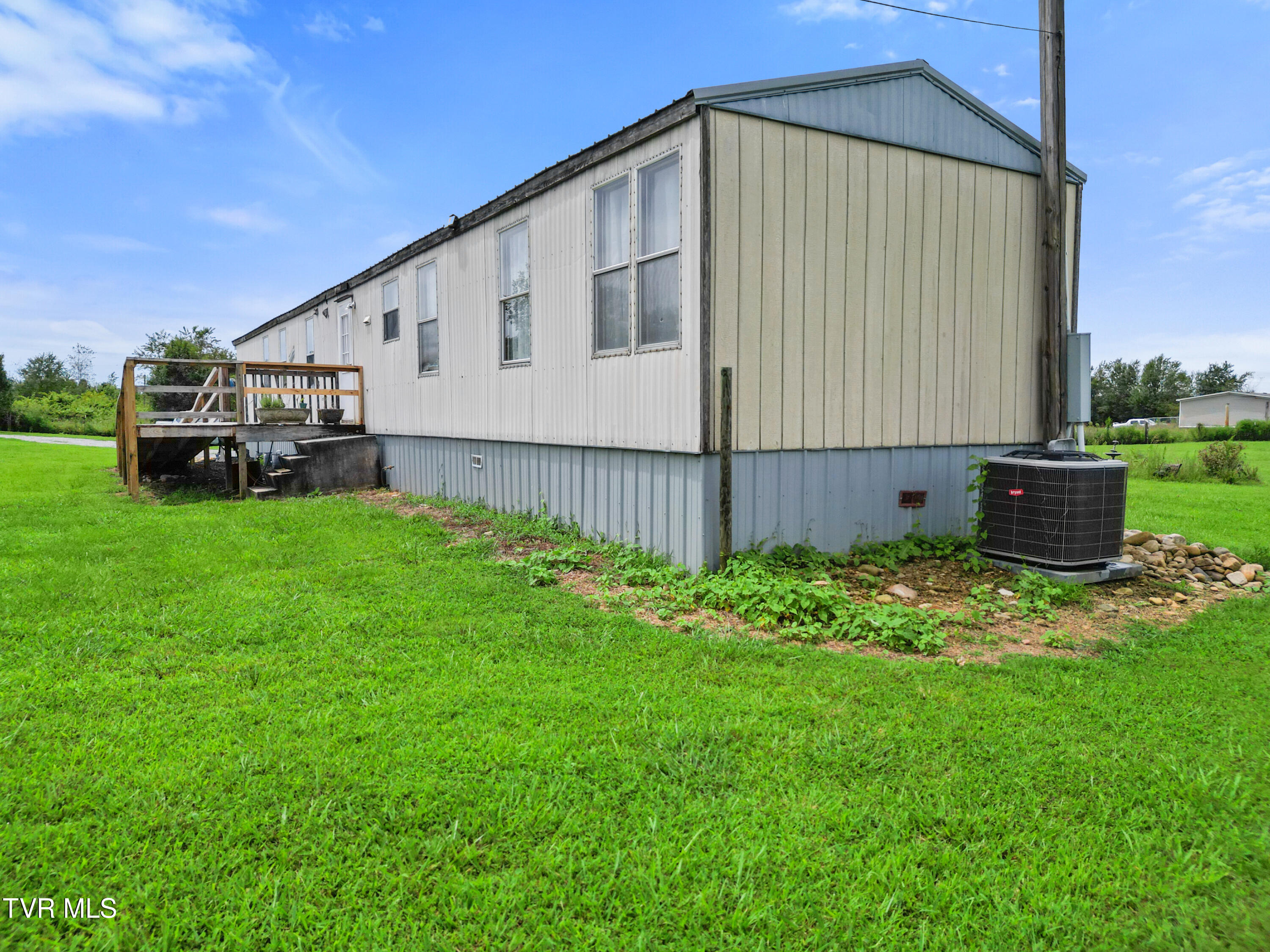 335 Rambo Road Greeneville, TN 37743 - Photo 3 of 27 Heat pump