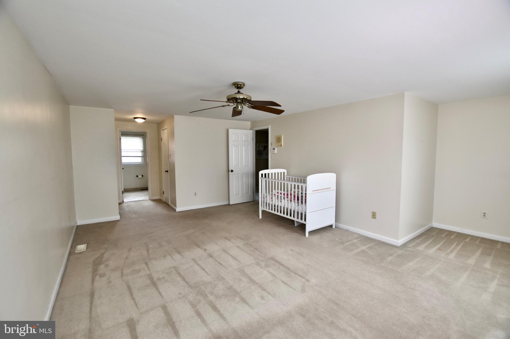 44 West Brookline Drive Laurel Springs, NJ 08021 - Photo 19 of 37 Primary Suite