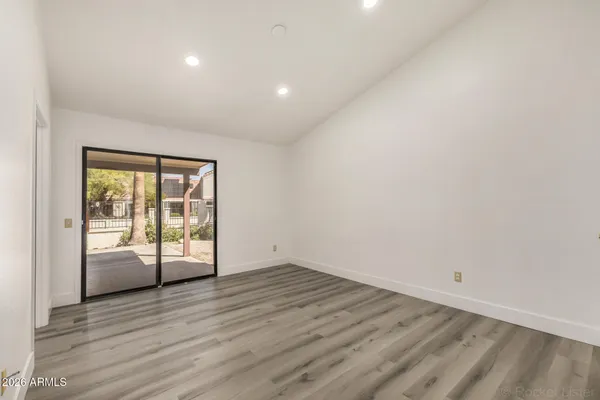 $2,450 | 7608 West McRae Way, Glendale, AZ 85308