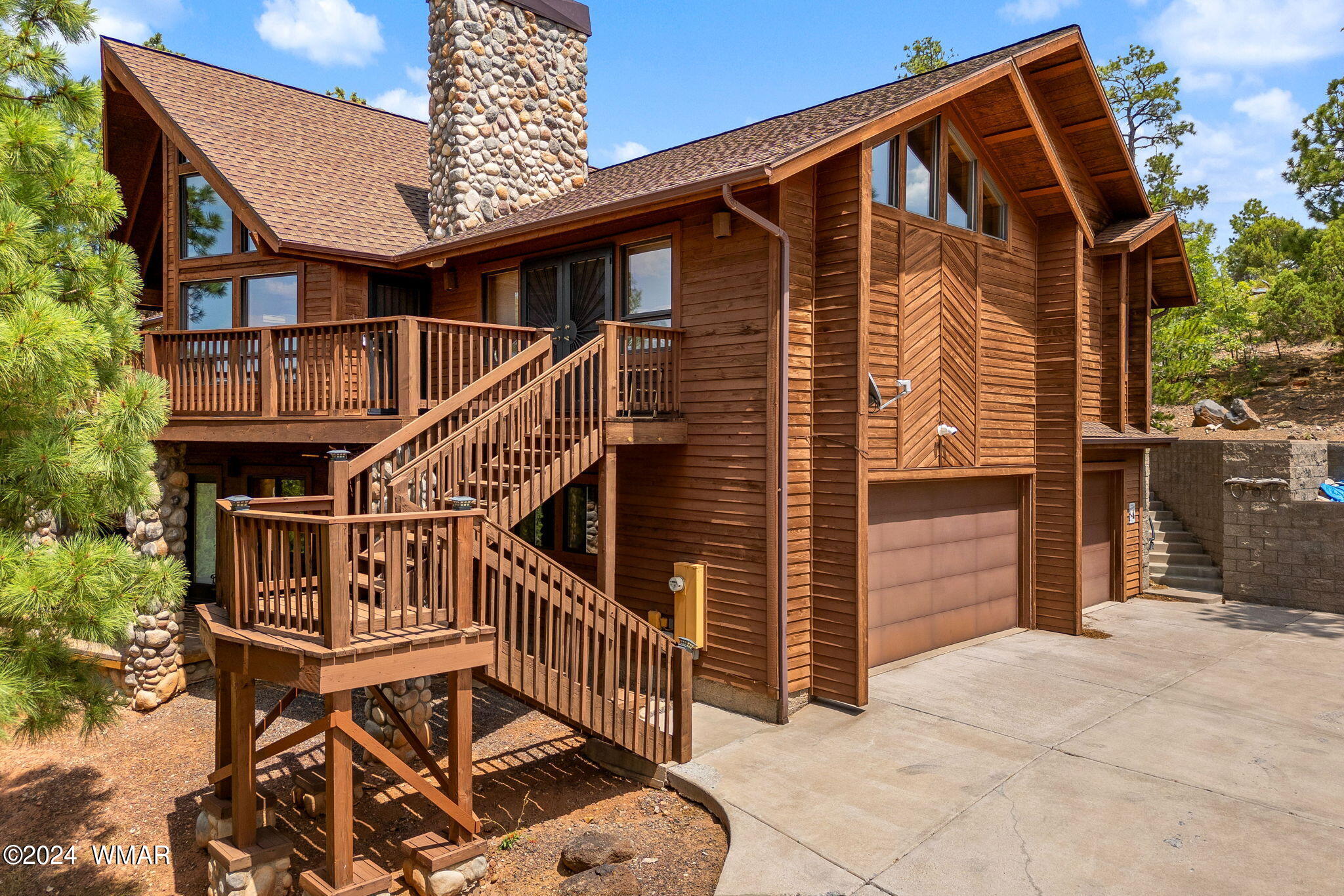 3361 West Falling Leaf Road Show Low, AZ 85901 - Photo 45 of 49 Torreon cabin perched on the hilltop, offering unparalleled, breathtaking views of Show Low.