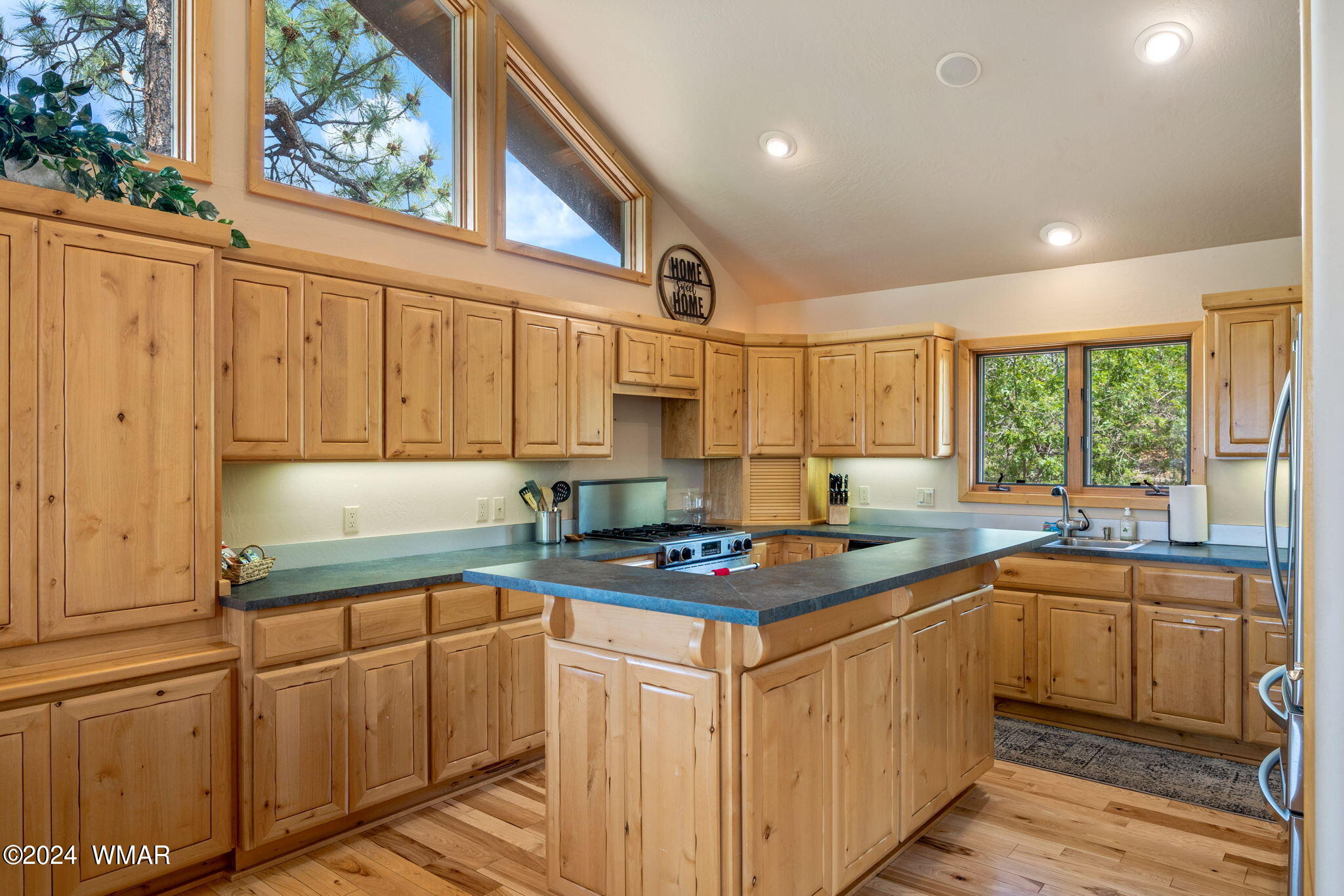 3361 West Falling Leaf Road Show Low, AZ 85901 - Photo 6 of 49 Fallingleaf