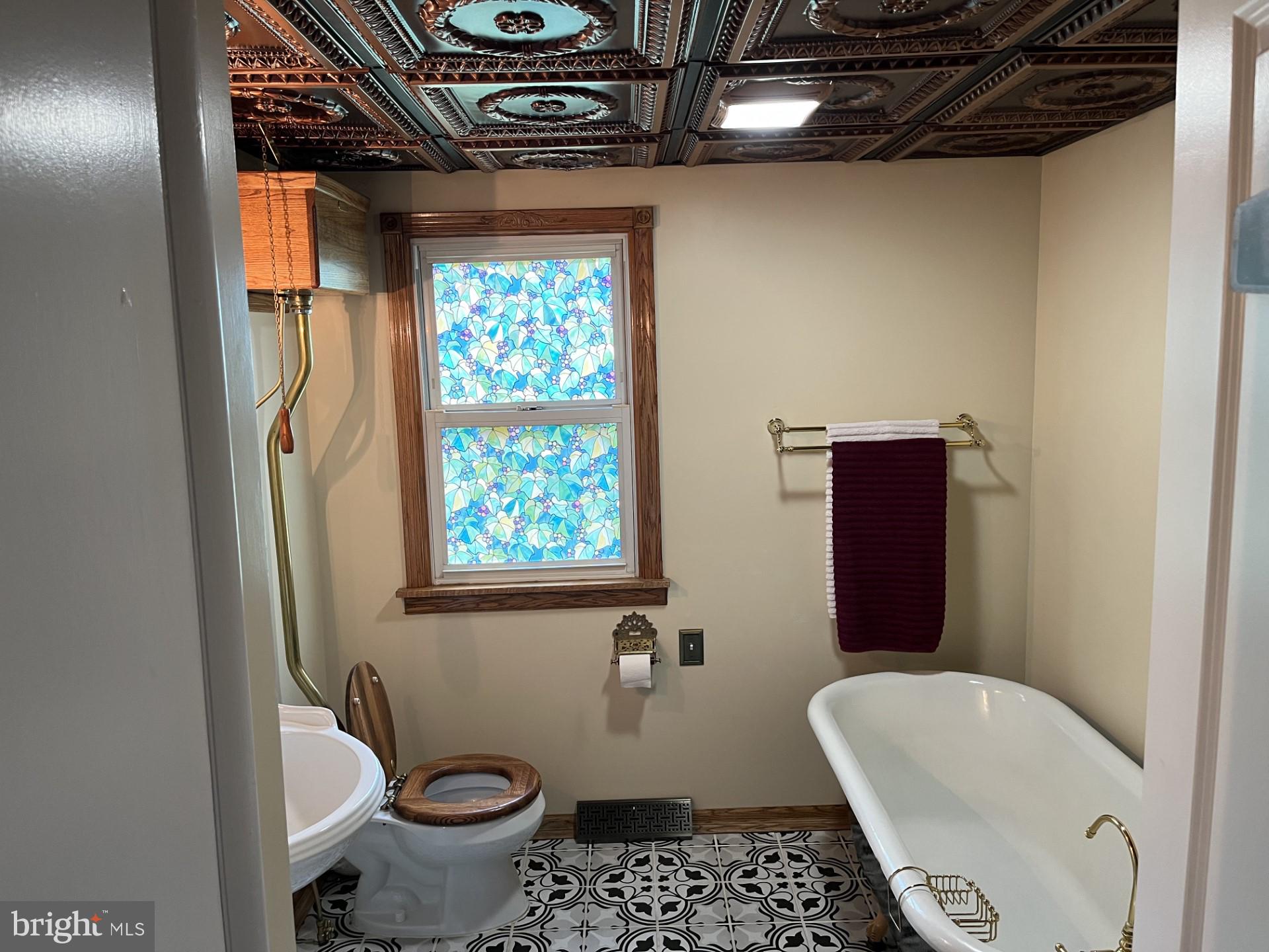 227 Forest Hills Road Red Lion, PA 17356 - Photo 10 of 21 Gallery Image 10