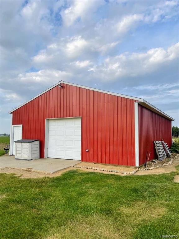 4310 Chevington Road Deckerville, MI 48427 - Photo 5 of 25