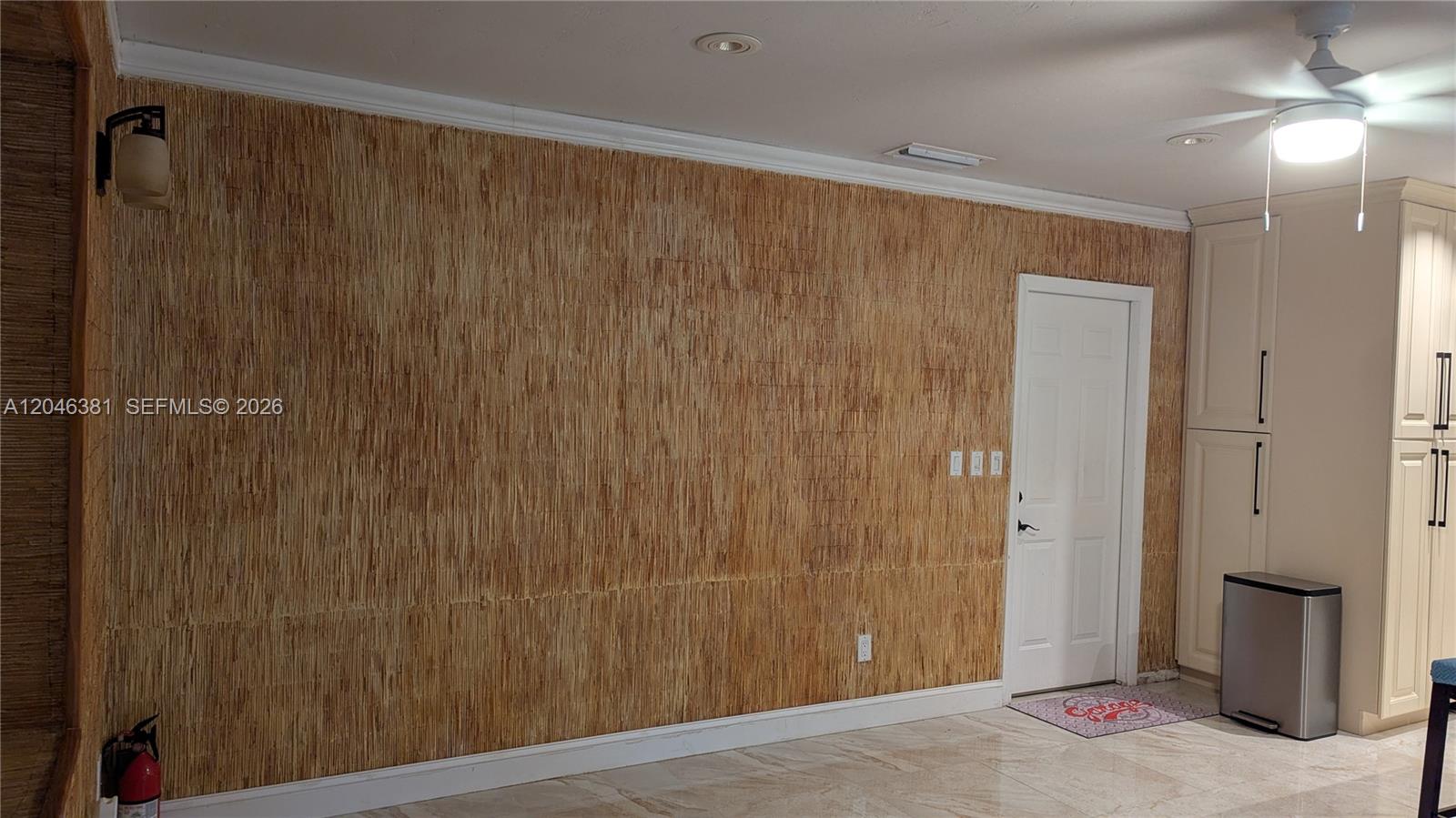 10442 Southwest 114th Street Miami, FL 33176 - Photo 25 of 48 Family room/Kitchen broom closet