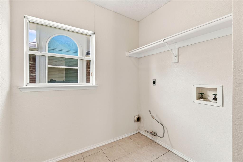 1813 Pendleton Road Rowlett, TX 75089 - Photo 22 of 27