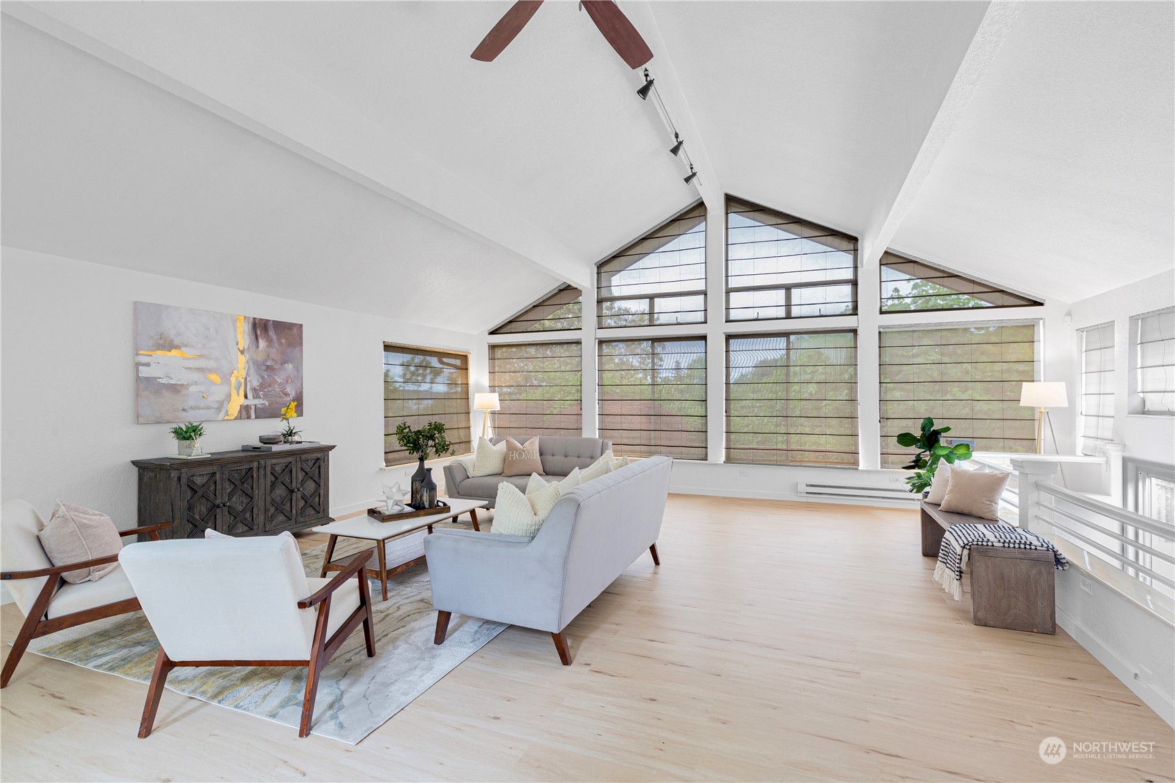 6675 Southwest Beveridge Place Seattle, WA 98136 - Photo 16 of 31 Gallery Image 16