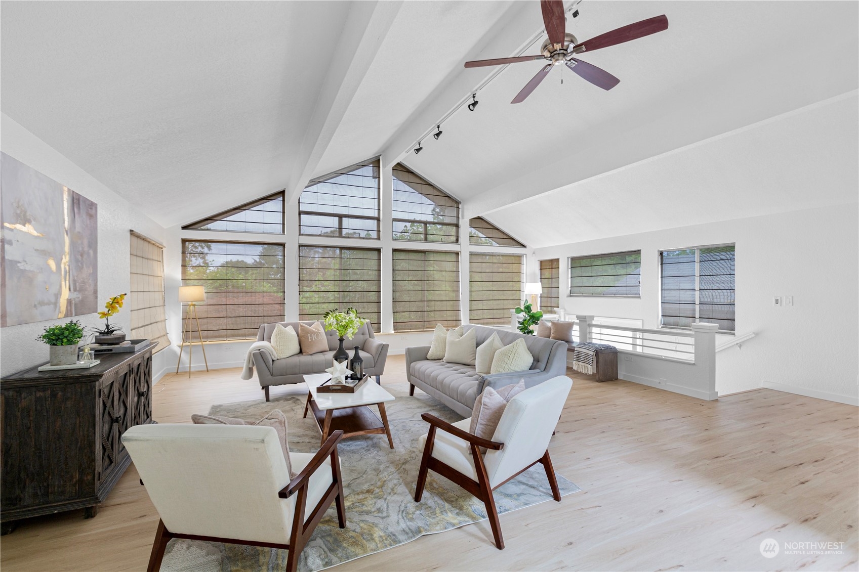 6675 Southwest Beveridge Place Seattle, WA 98136 - Photo 17 of 31 Gallery Image 17