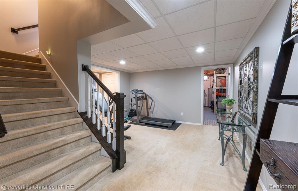 2590 Summerlin Court Rochester, MI 48306 - Photo 40 of 68 Gallery Image 40