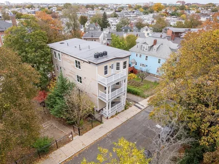 $3,675 | 19 Sawyer Avenue, Unit 3, Boston, MA 02125