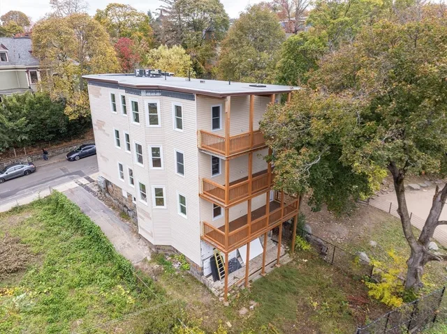 $3,675 | 19 Sawyer Avenue, Unit 3, Boston, MA 02125